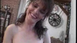 Mature amateur housewife homemade fuck with cumshot
