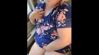 1 HORNY BBW Southern Naughty Hotwife MASTURBATES IN CAR in her neighborhood TRIES NOT TO GET CAUGHT!